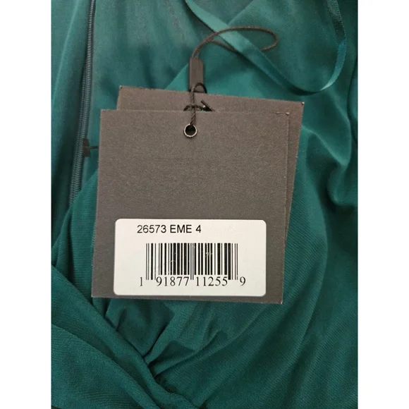 Mac Duggal Green Long Sleeve Maxi Gown Size 4 - Picture 7 of 10